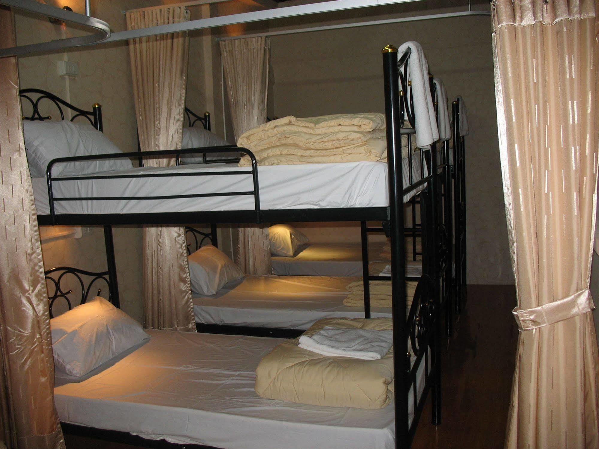 Gotum Hostel 1 Phuket المظهر الخارجي الصورة
